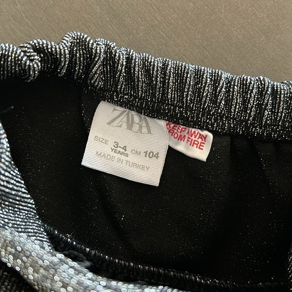 Zara girls skirt​​ - Picture 3 of 3